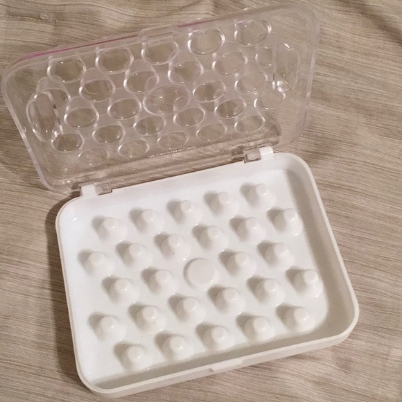 Wilton Piping Tips organizer - Picture 2 of 2